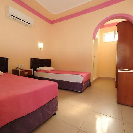 Otel Sayanora